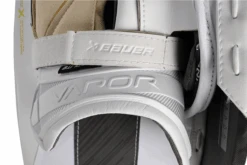 Bauer Vapor Hyperlite2 Senior Goalie Blocker 13 Bauer Vapor Hyperlite2 Senior Goalie Blocker -Bauer 1061626 BTH23 GOAL STICKS ELITE SR MTOBLACK catalog front 2a83f12d d046 4037 b793 2ab4fef2b2e1
