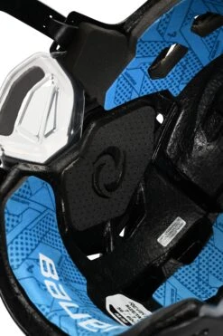 Bauer Re-Akt 65 Combo Hockey Helmet 6 Bauer Re-Akt 65 Combo Hockey Helmet -Bauer Bauer Hyperlite 2 Helmet 8 1080x1350 487fecd4 6ae4 4067 951f 976fa124f0af